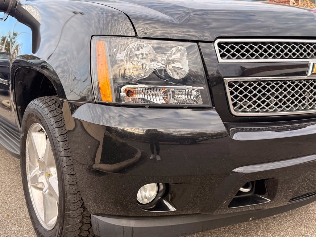 Used 2012 Chevrolet Tahoe LT w/ All-Star Edition AWD/4WD image 2