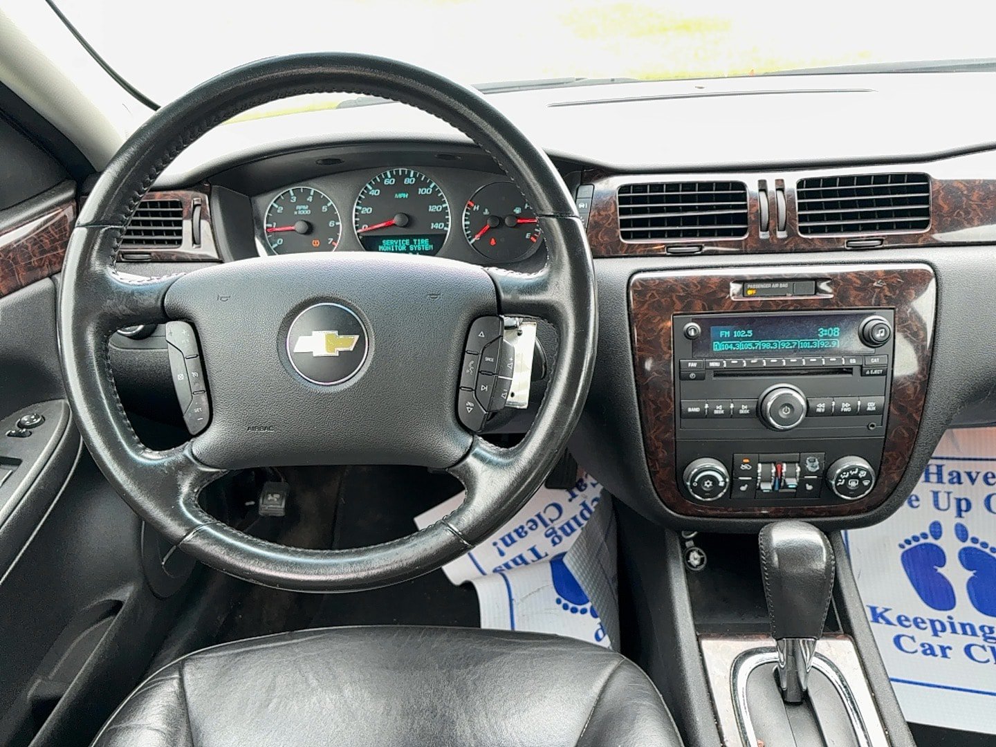 Used 2012 Chevrolet Impala LTZ FWD image 11