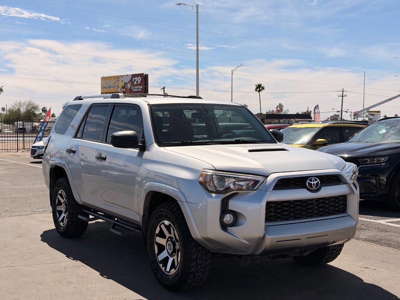 Used 2018 Toyota 4Runner TRD Off-Road image 14