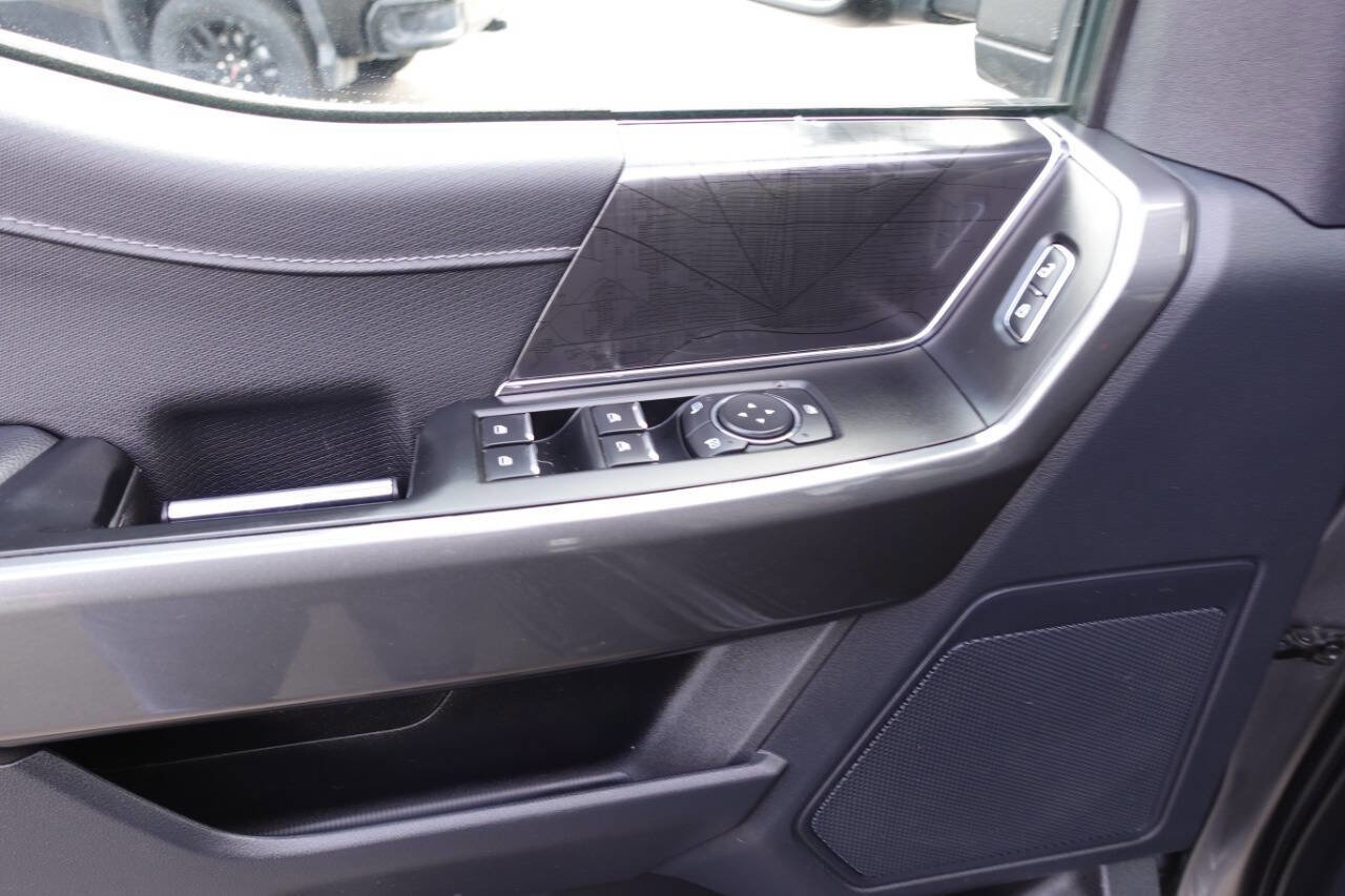 Used 2022 Ford F150 XLT w/ Equipment Group 302A High image 16