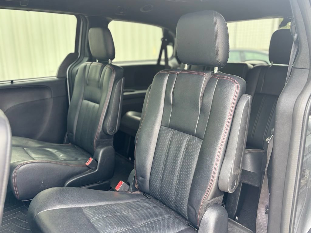 Used 2020 Dodge Grand Caravan GT FWD image 17