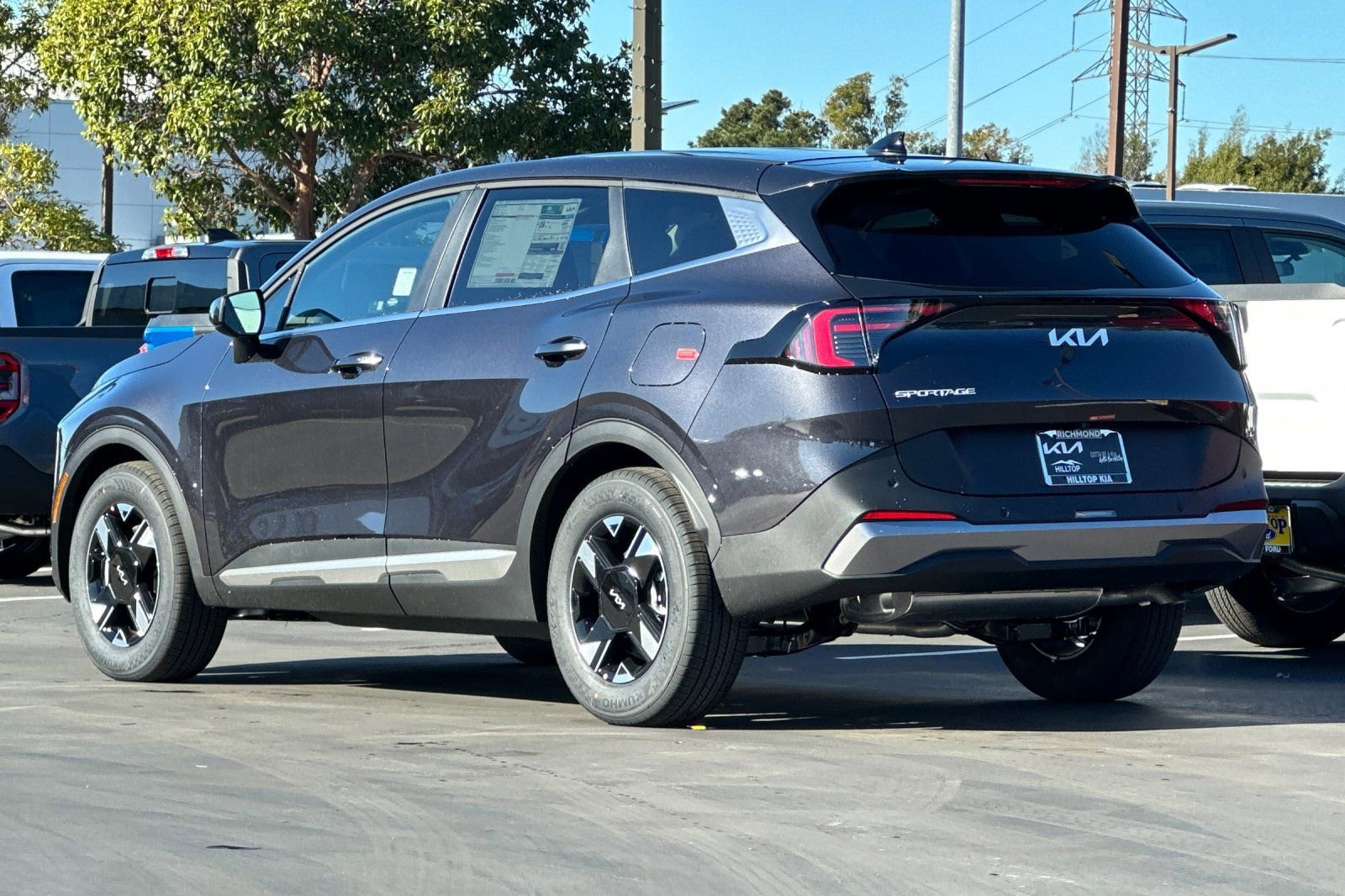 New 2026 Kia Sportage LX image 6