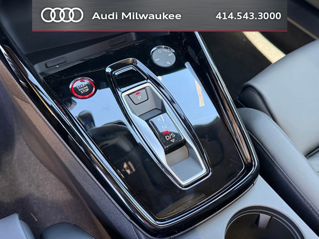 New 2026 Audi RS 3 AWD/4WD image 38
