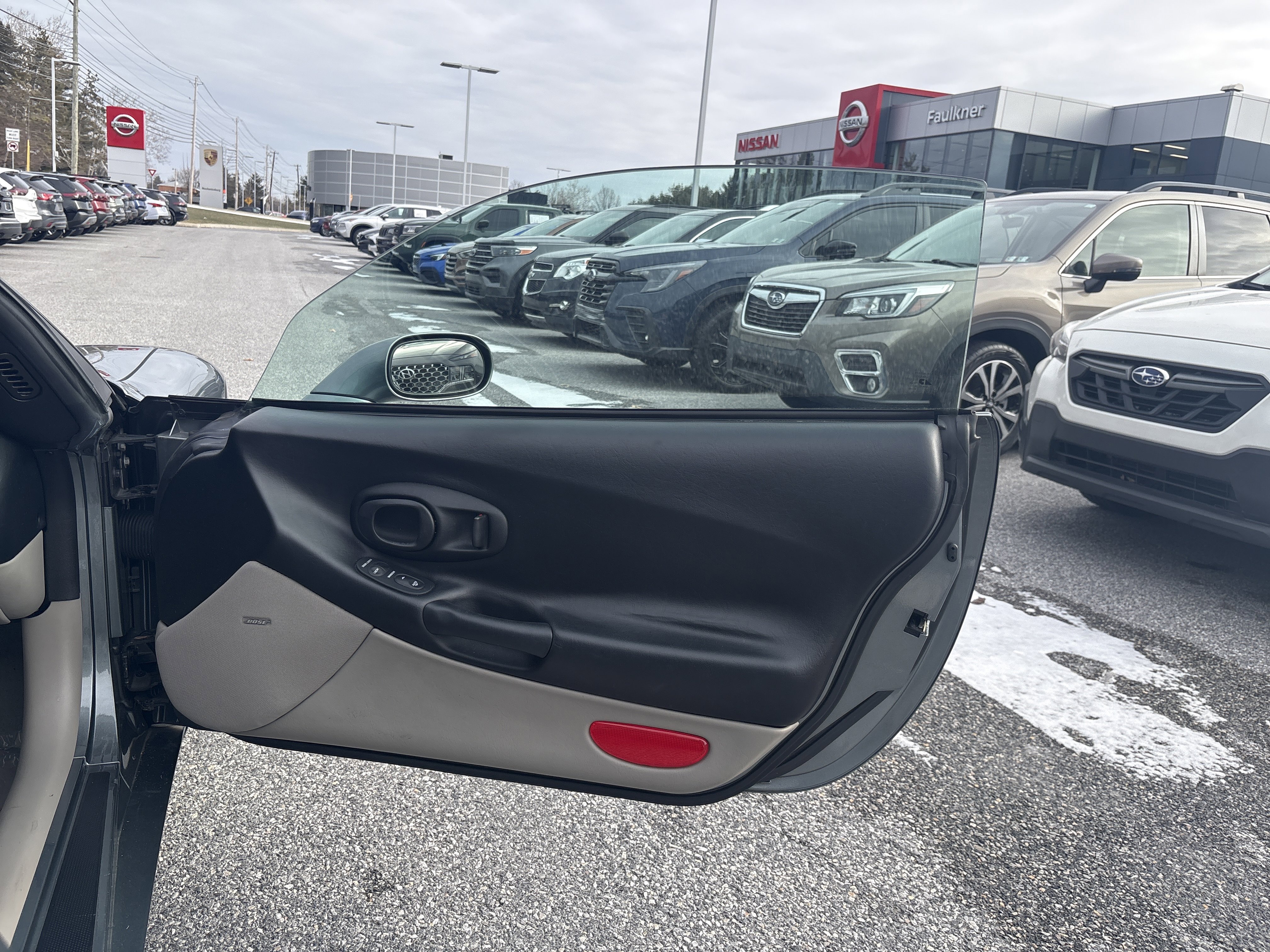 Used 2004 Chevrolet Corvette Base image 9