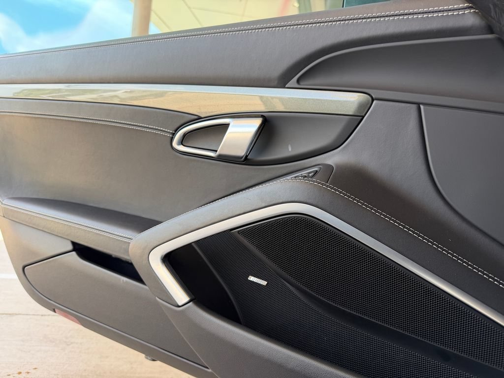 Certified 2024 Porsche 718 Cayman RWD image 22
