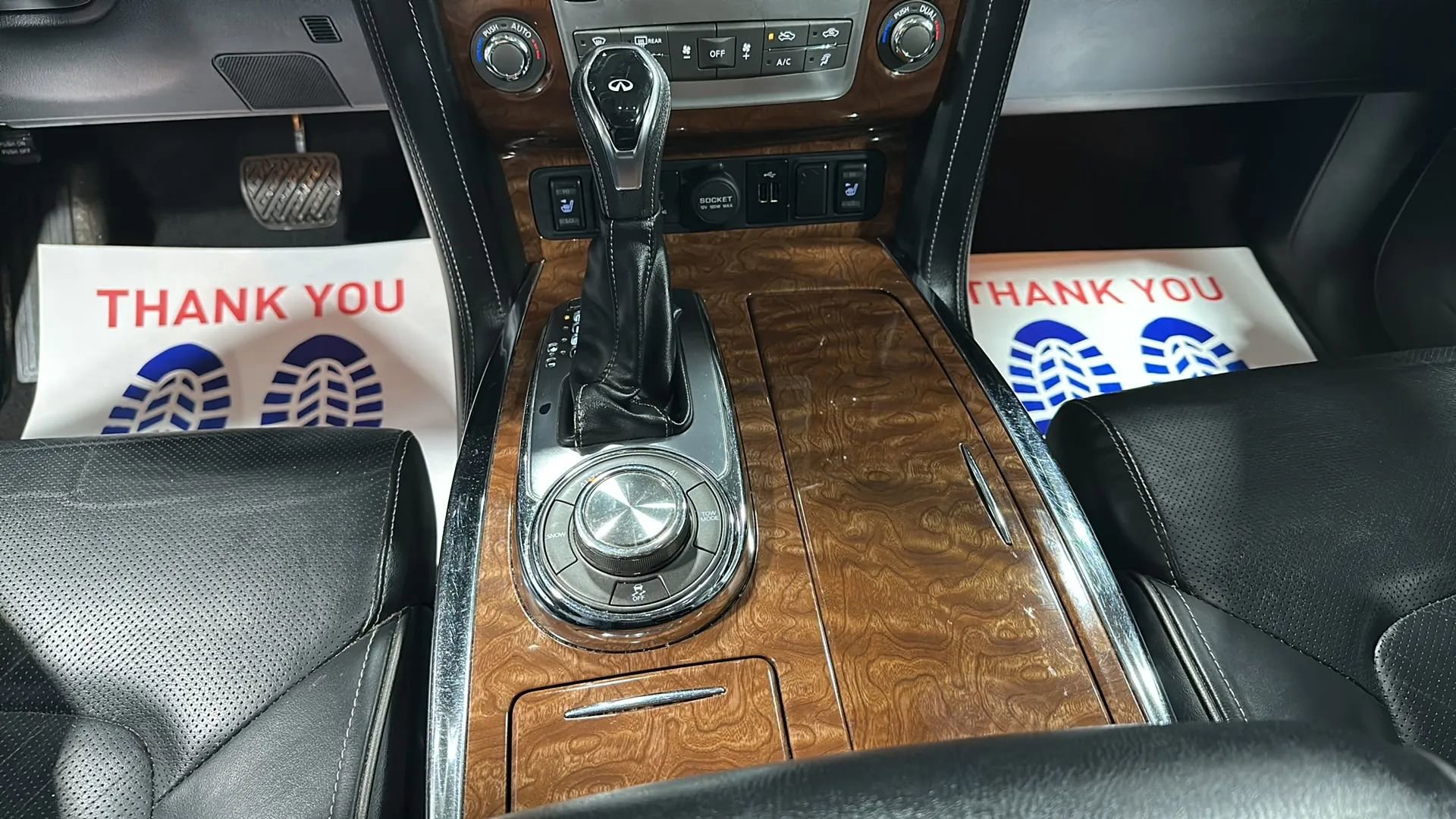 Used 2019 INFINITI QX80 Luxe w/ 22" Wheel Package image 32
