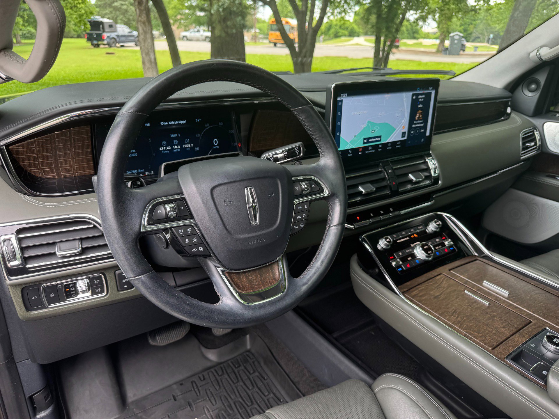 Used 2022 Lincoln Navigator Black Label image 19