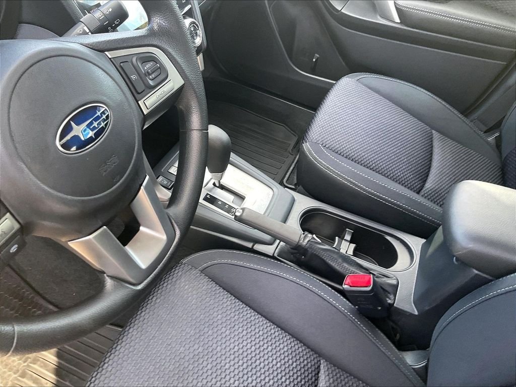 Used 2018 Subaru Forester 2.5i Premium w/ All-Weather Package AWD/4WD image 20