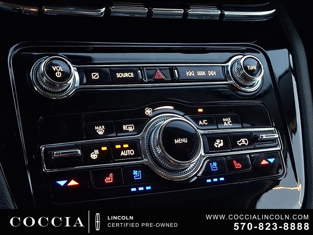 Certified 2022 Lincoln Corsair AWD w/ Equipment Group 101A image 15