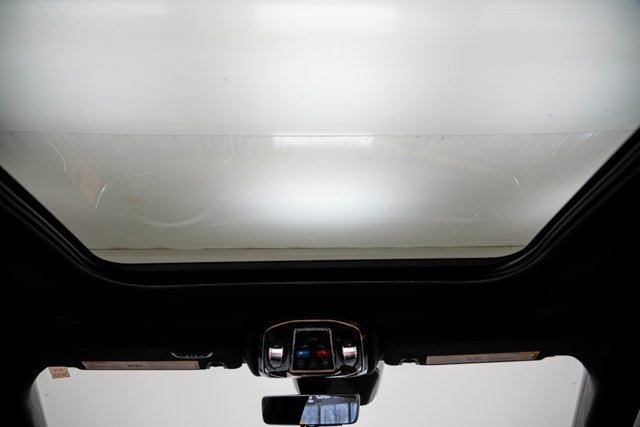 Used 2024 Jeep Grand Cherokee Summit image 19