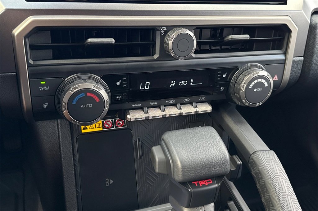 Used 2025 Toyota 4Runner TRD Off-Road Premium image 24