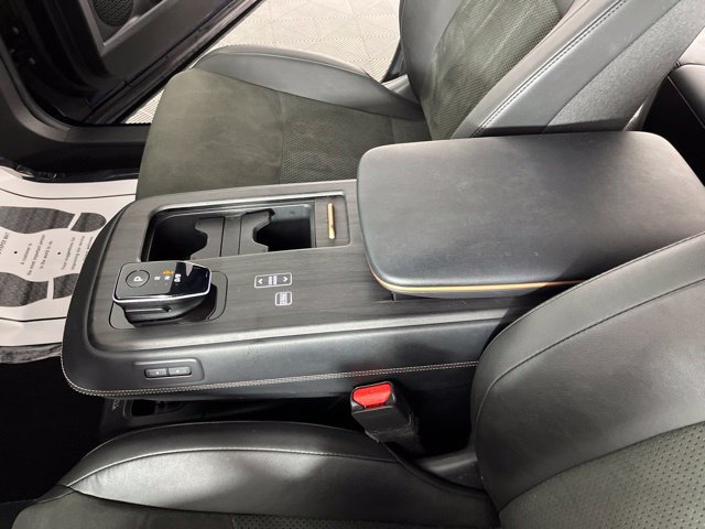 Used 2023 Nissan Ariya FWD image 29