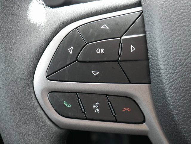 Used 2022 Jeep Cherokee Limited w/ Mopar Interior Package image 23