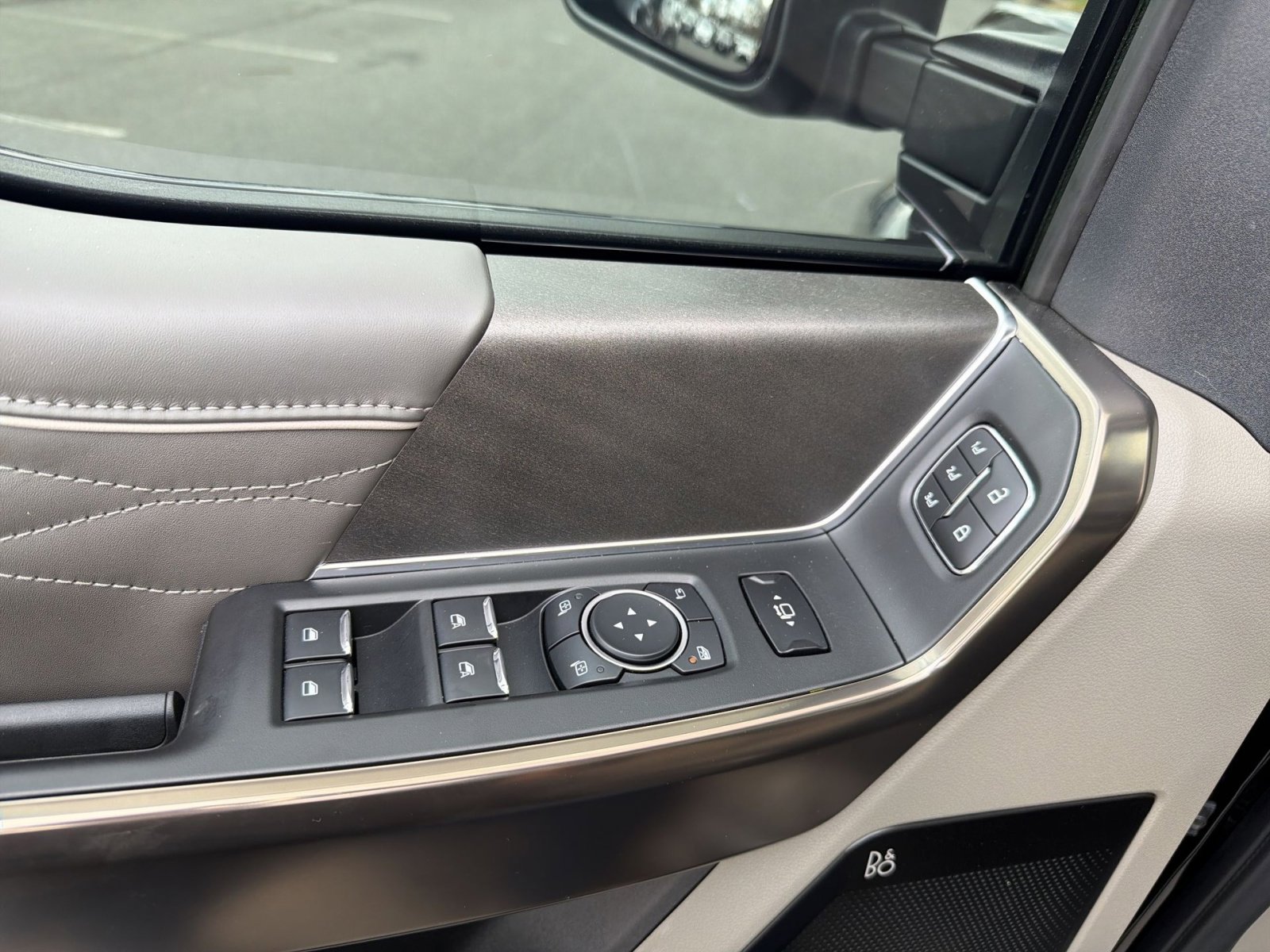 New 2026 Ford F450 Platinum w/ Platinum Plus Package image 40