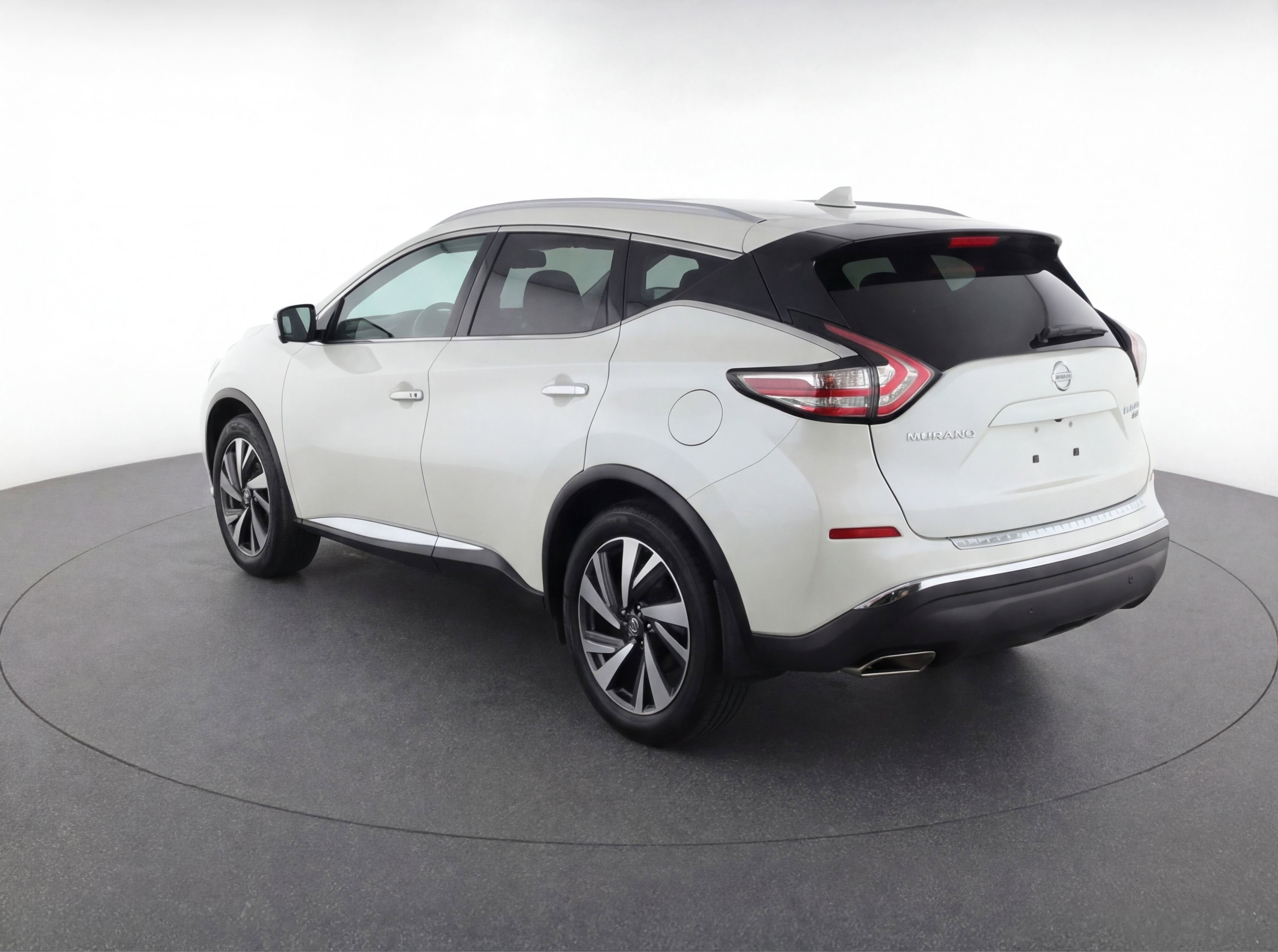 Used 2017 Nissan Murano Platinum w/ Platinum Technology Package image 3