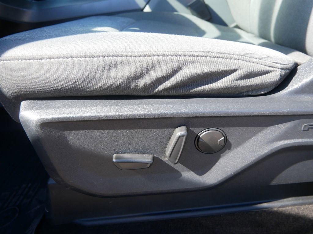 Used 2022 Ford F150 XLT w/ Equipment Group 302A High image 13