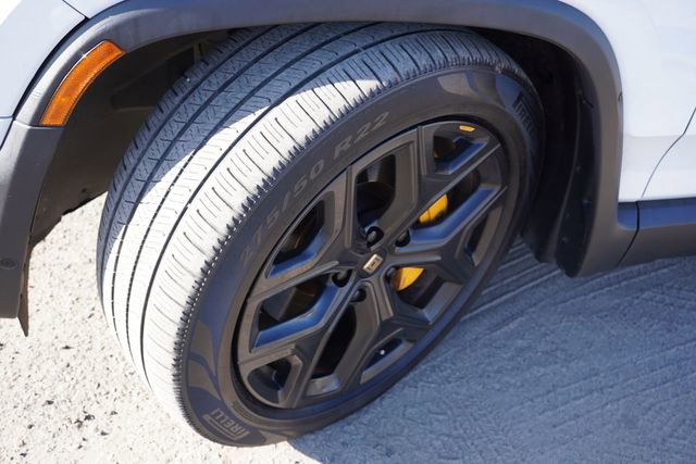 Used 2022 Rivian R1T Adventure image 13