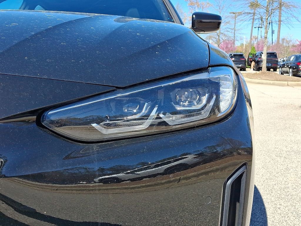 Used 2023 BMW i4 eDrive40 w/ Premium Package image 9