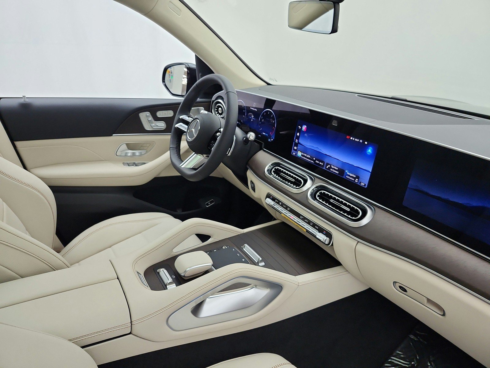 New 2027 Mercedes-Benz GLS 450 4MATIC image 13