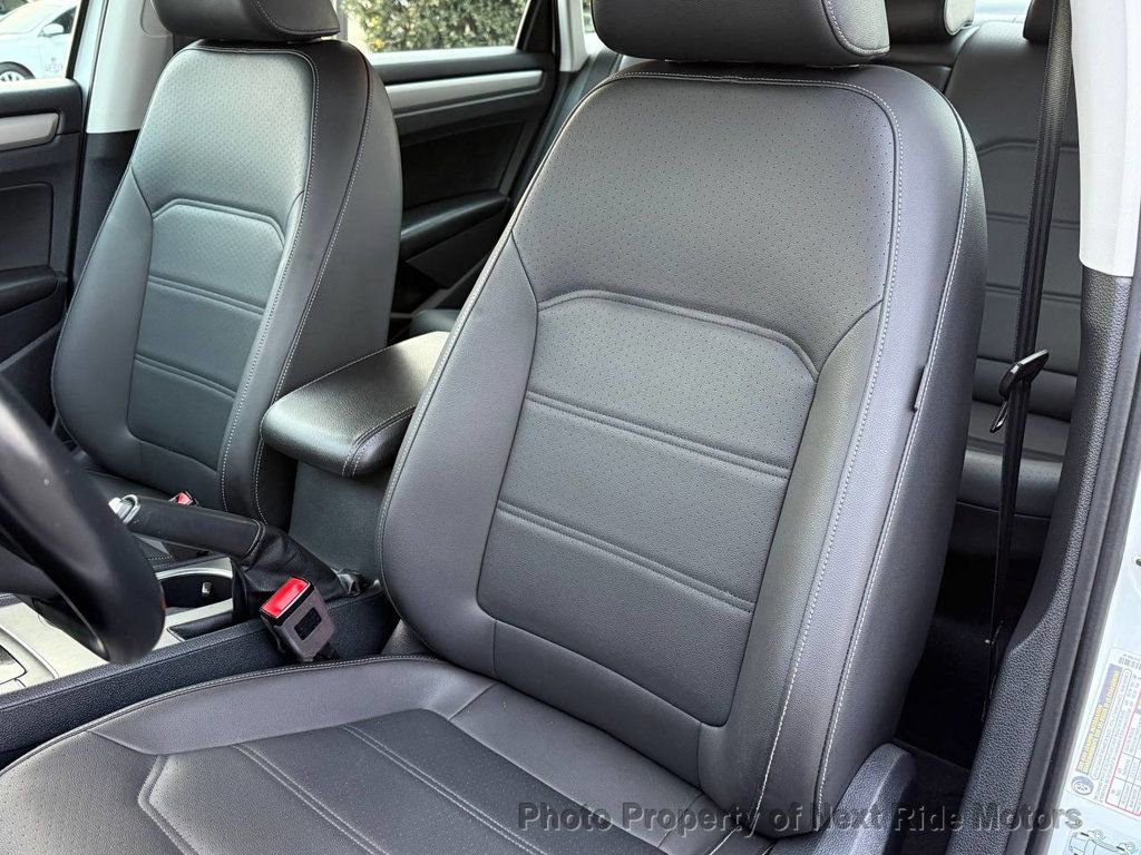 Used 2020 Volkswagen Passat 2.0T SE image 9