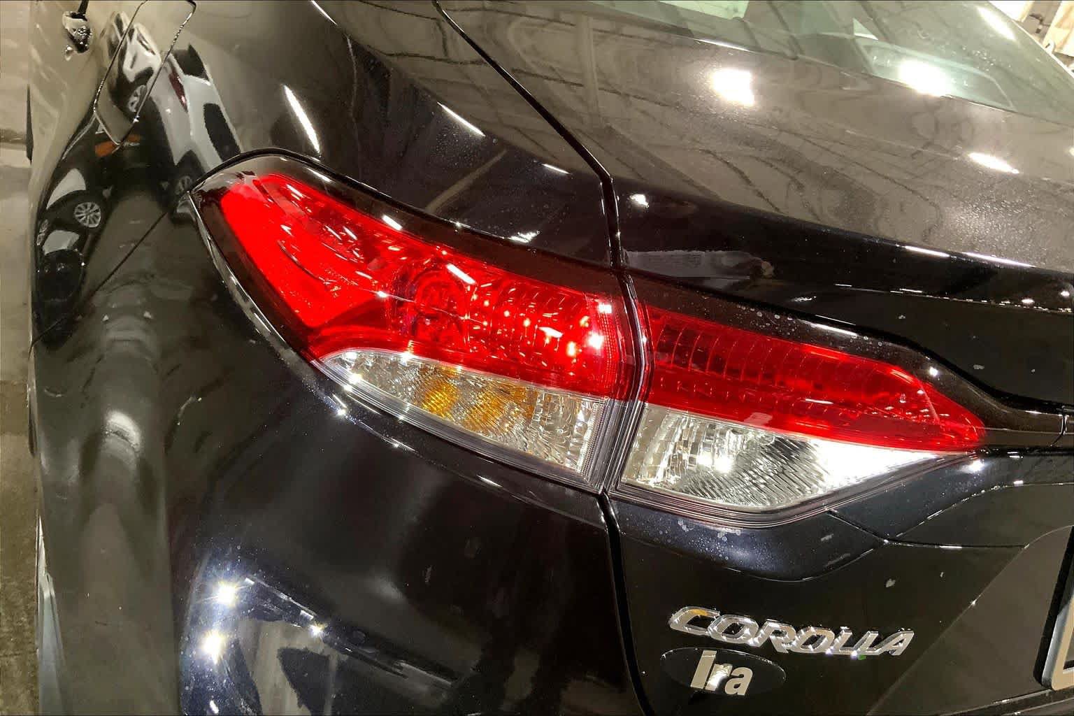 Used 2026 Toyota Corolla LE FWD image 14