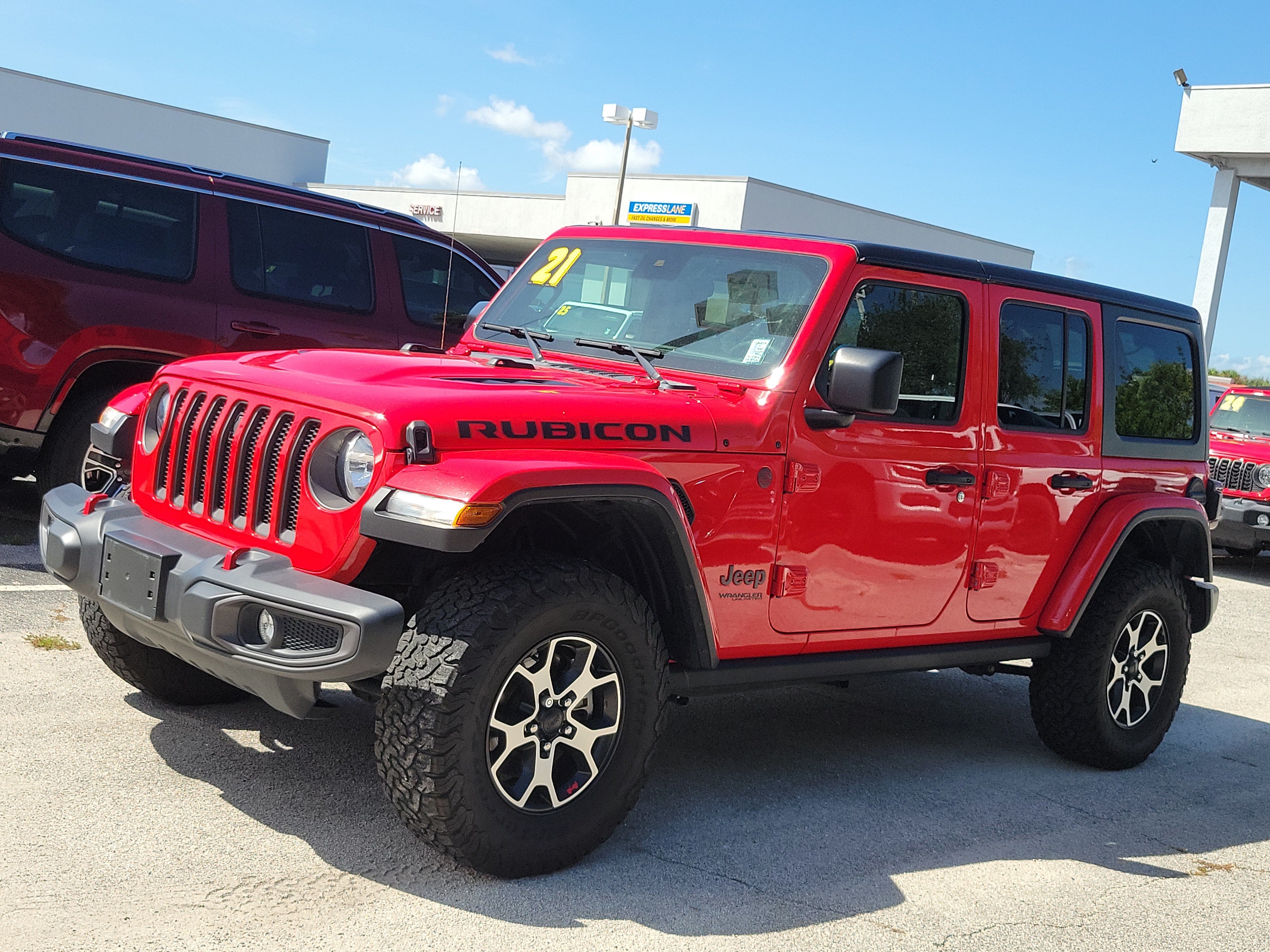 Used 2021 Jeep Wrangler Unlimited Rubicon w/ Safety Group AWD/4WD image 2