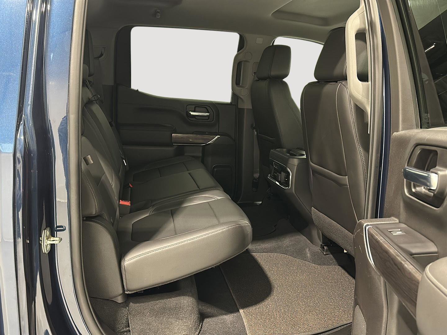 Used 2020 Chevrolet Silverado 1500 LTZ image 25