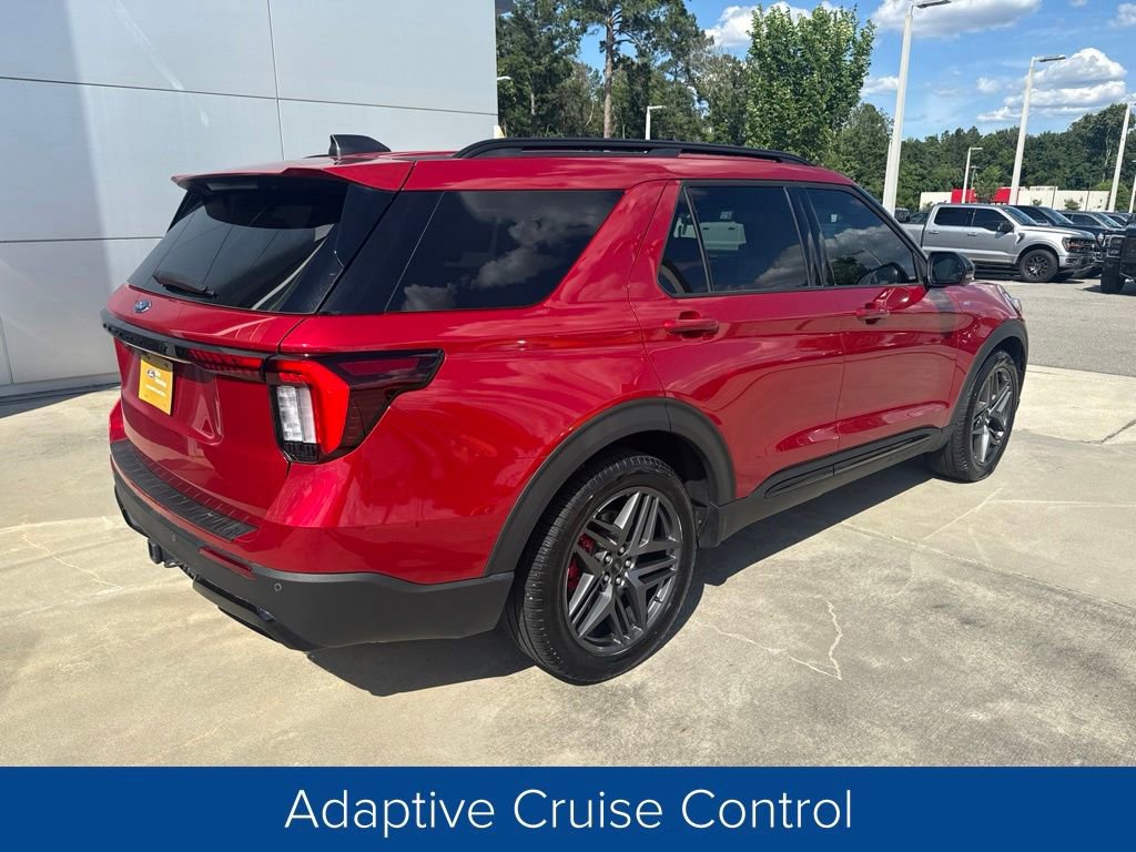 Used 2025 Ford Explorer ST-Line w/ Premium Package RWD image 7