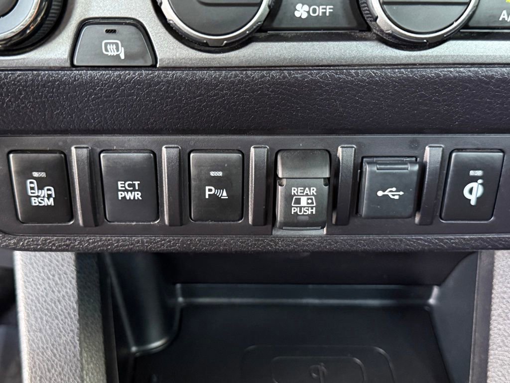 Certified 2023 Toyota Tacoma TRD Off-Road image 35