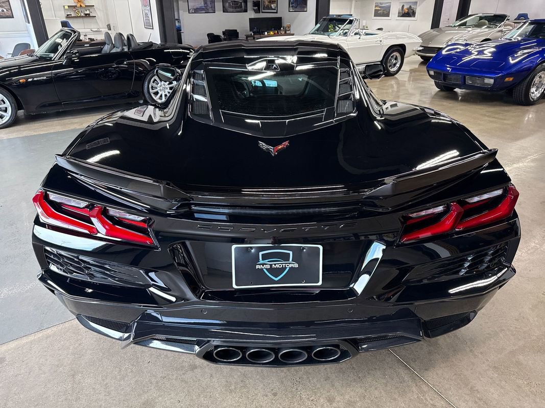 Used 2025 Chevrolet Corvette Z06 image 15