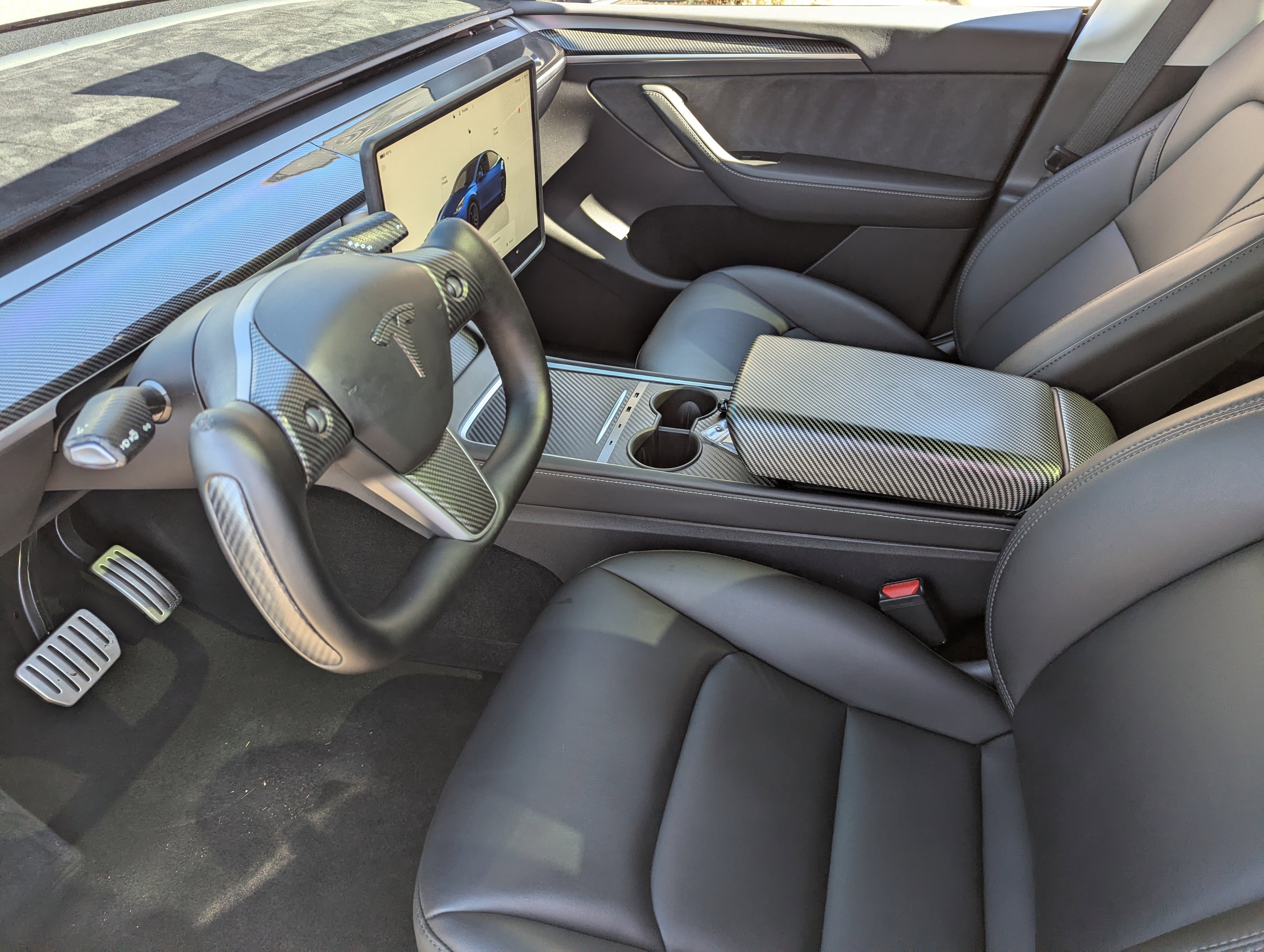 Used 2025 Tesla Model Y Performance image 19