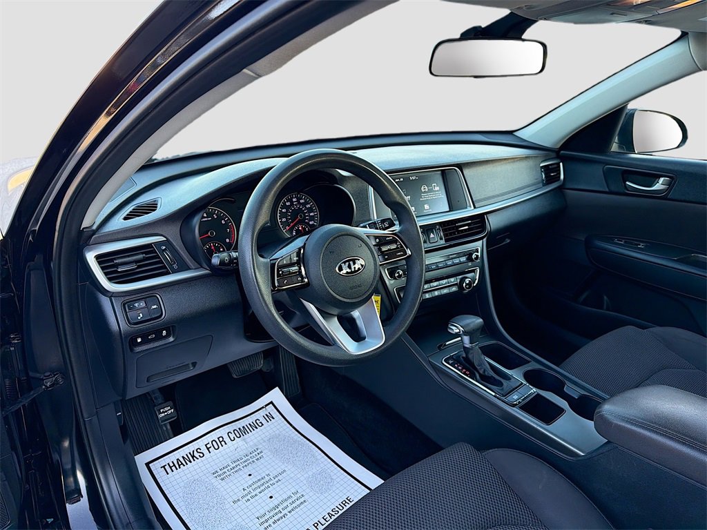 Used 2019 Kia Optima LX image 9