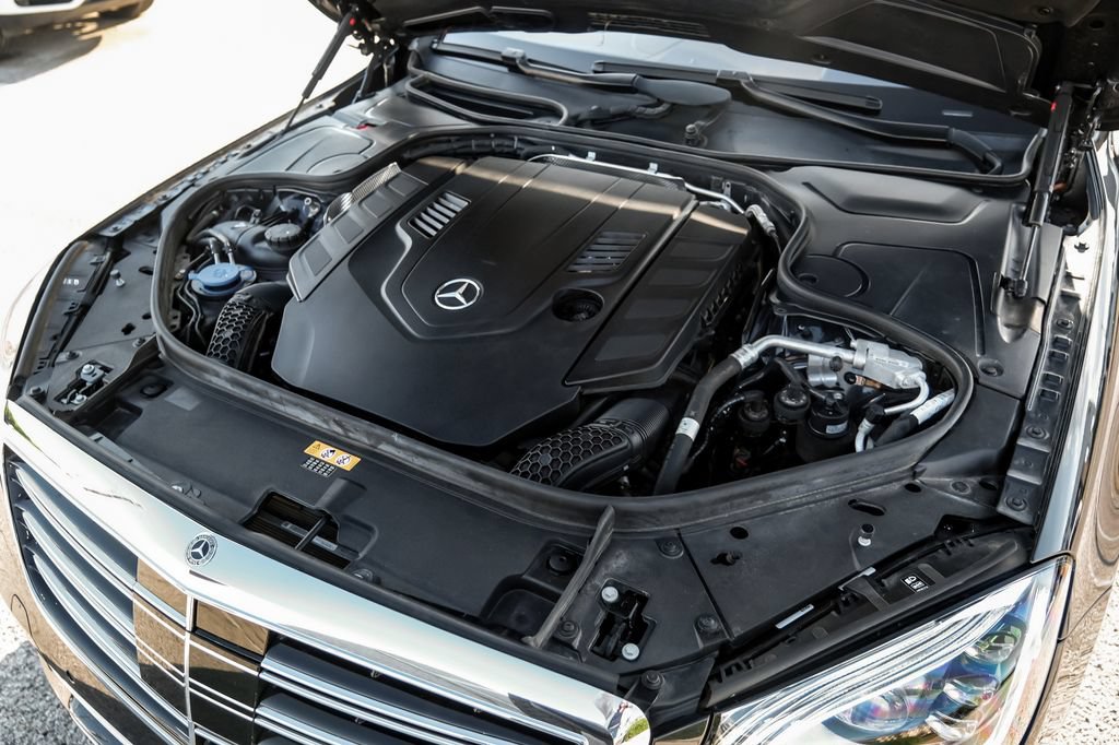 Used 2019 Mercedes-Benz S 560 Sedan image 59