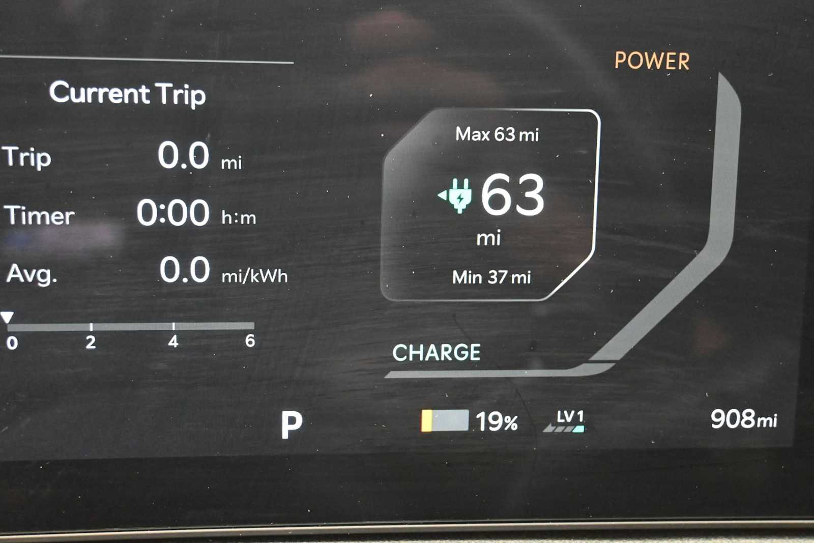 Certified 2025 Kia EV6 Light w/ Light LR Technology Package AWD/4WD image 16