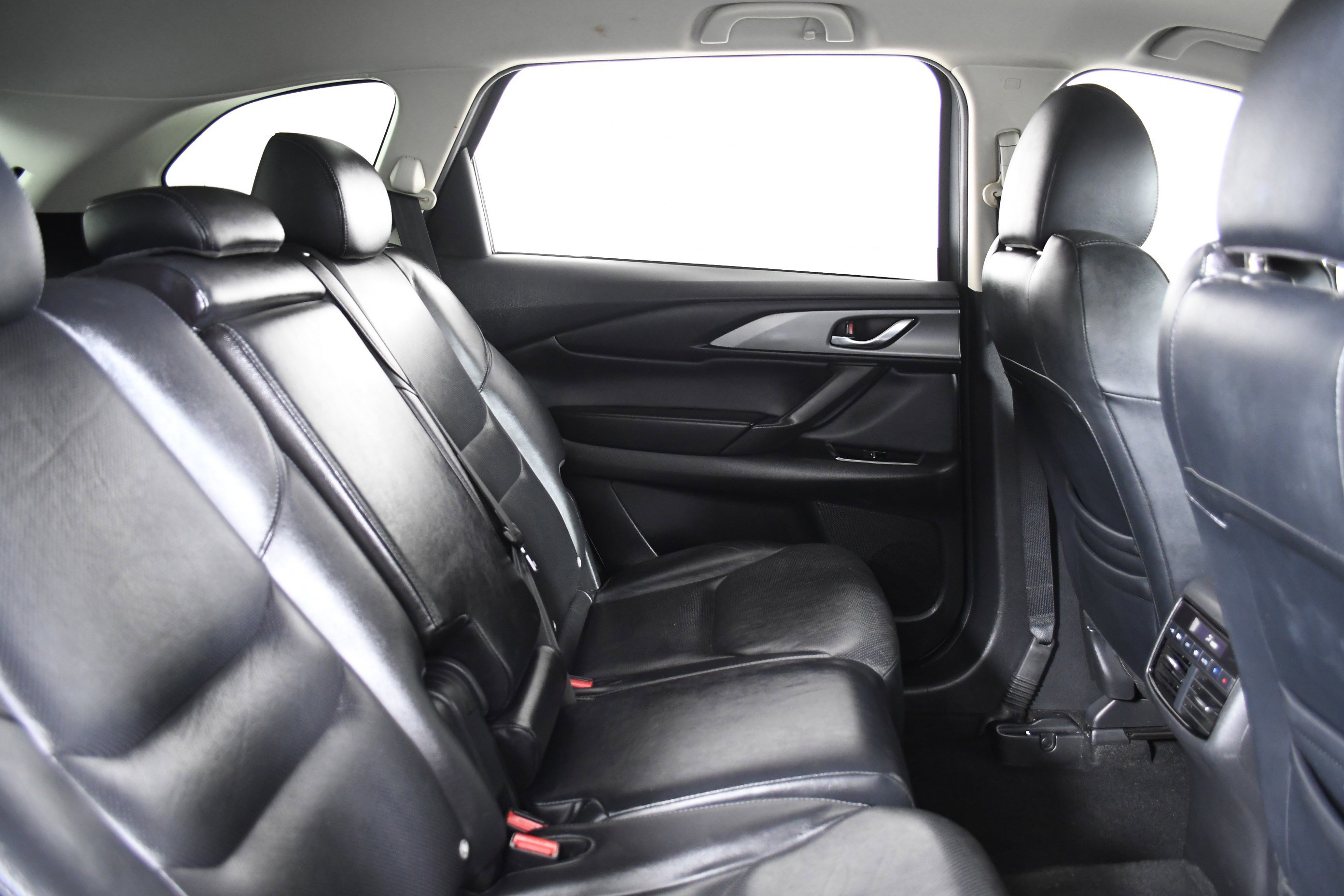 Used 2018 MAZDA CX-9 Touring image 24