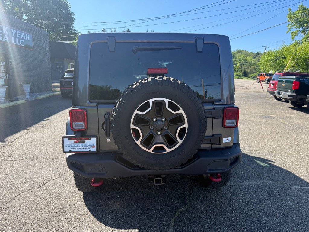 Used 2016 Jeep Wrangler Unlimited Rubicon AWD/4WD image 5