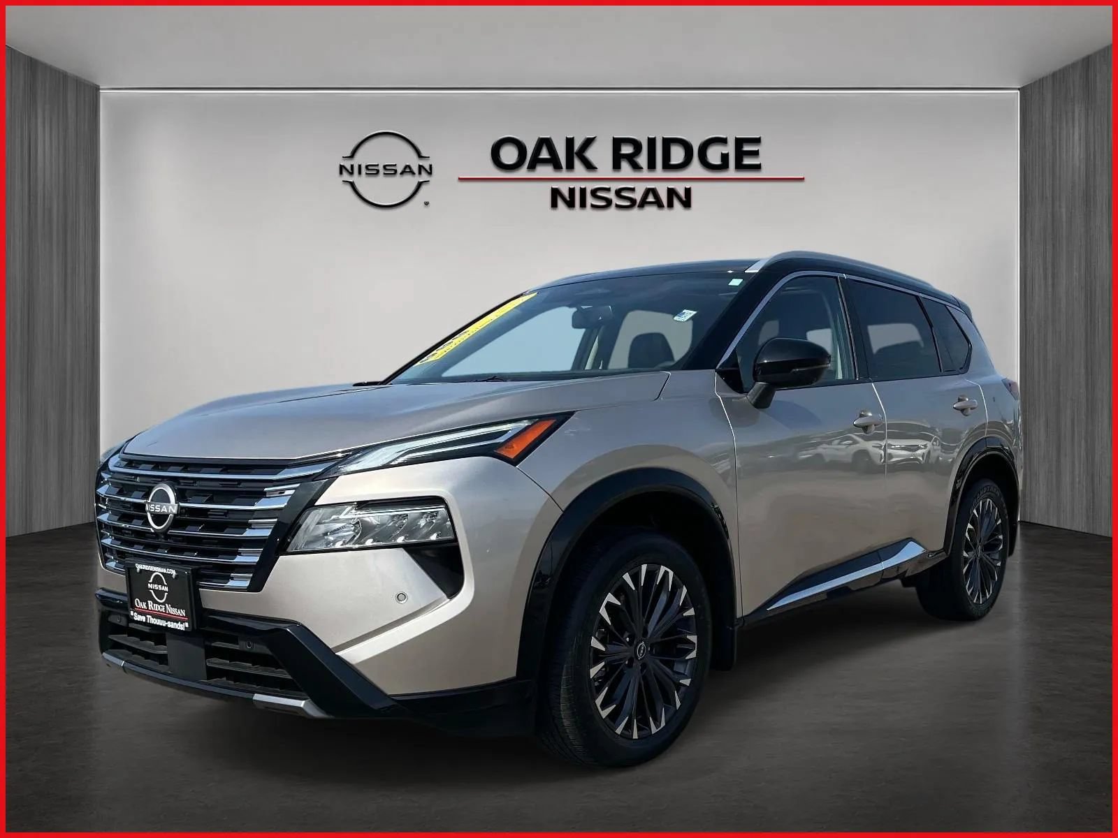 Used 2025 Nissan Rogue Platinum w/ Tech Package FWD image 7
