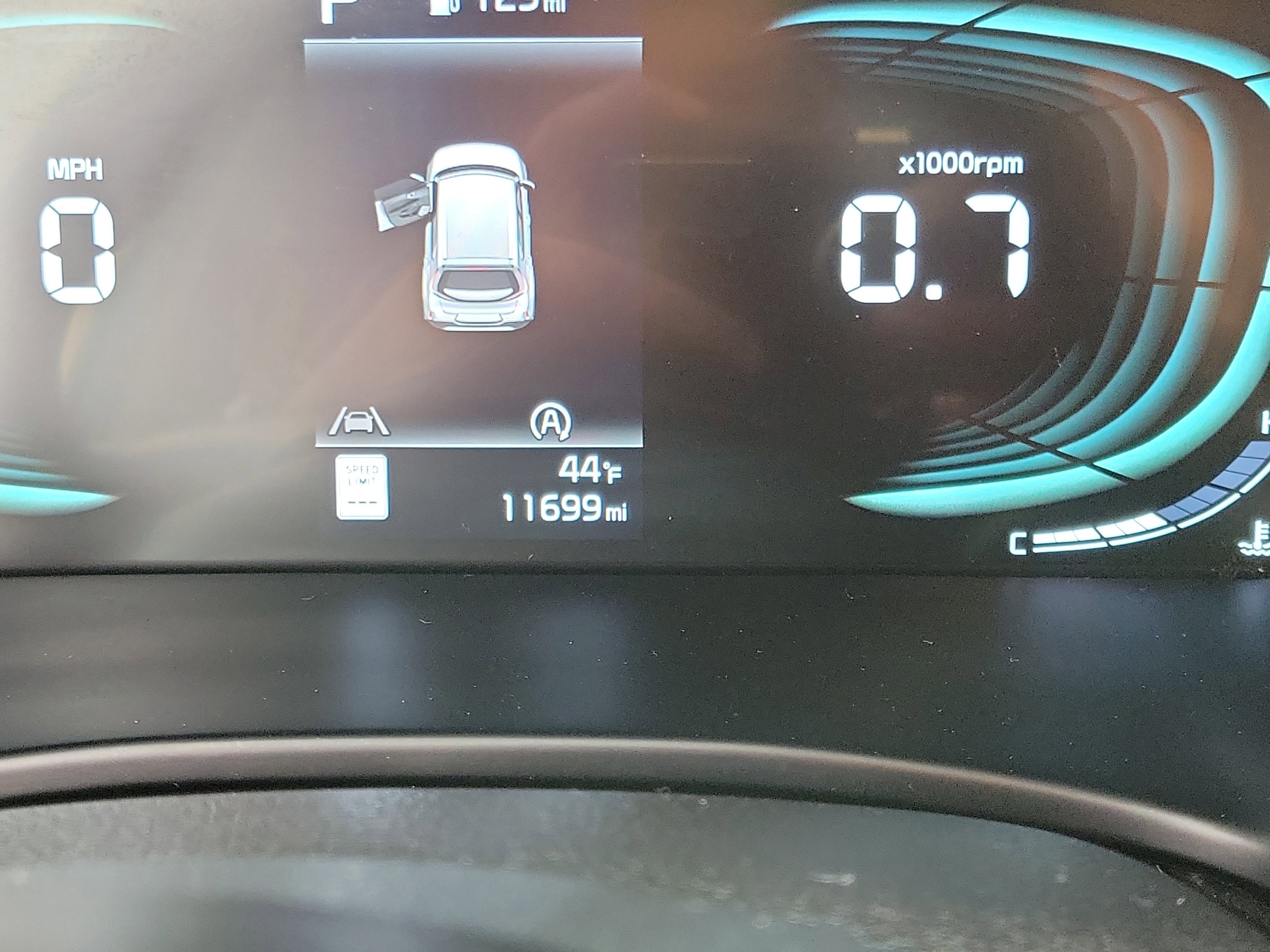 Used 2025 Kia Soul LX image 25