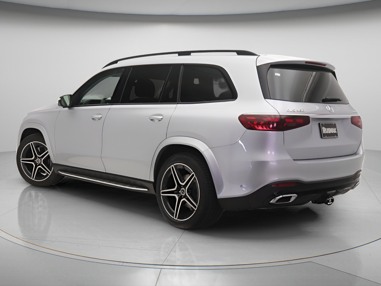 New 2026 Mercedes-Benz GLS 450 4MATIC image 2