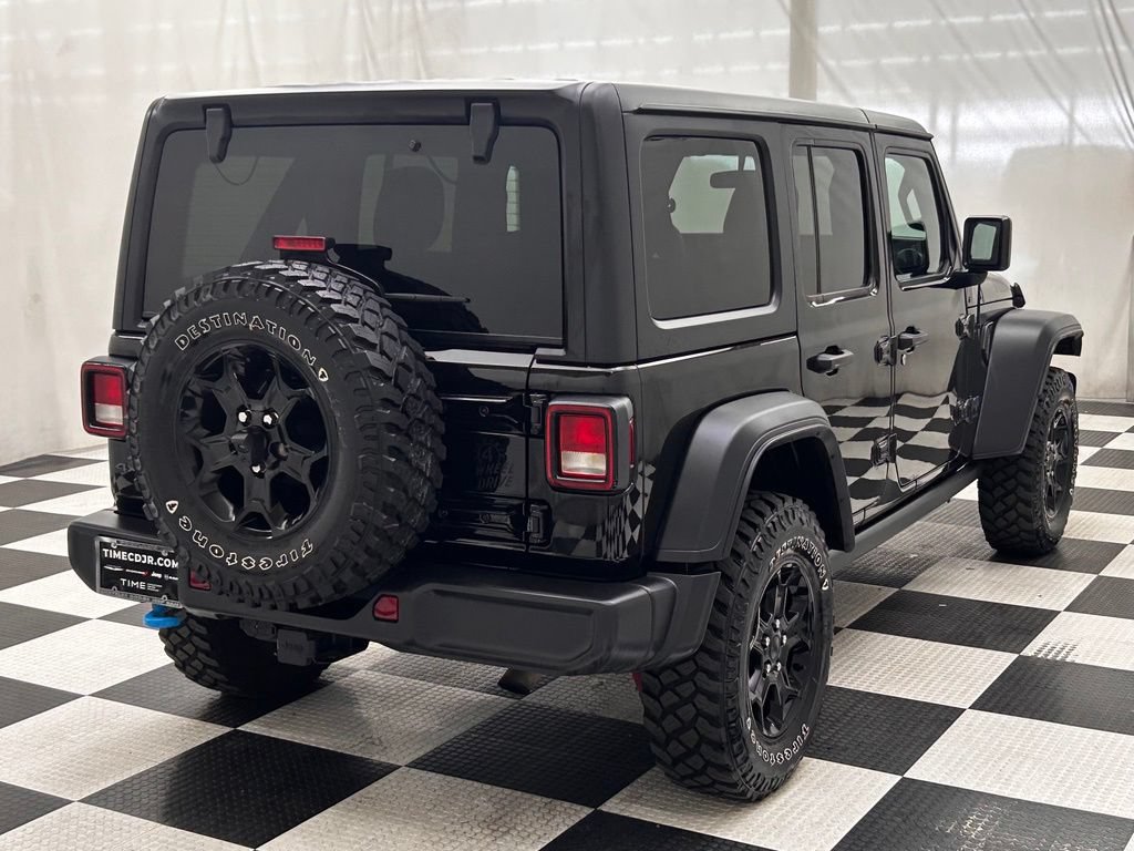 Used 2023 Jeep Wrangler Unlimited w/ Cold Weather Group AWD/4WD image 7