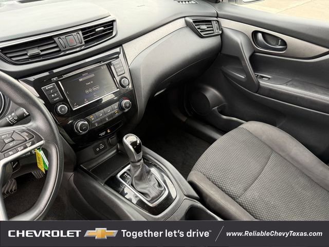 Used 2019 Nissan Rogue Sport S FWD image 18