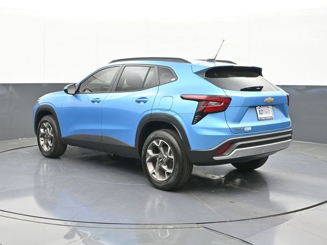 New 2026 Chevrolet Trax LT w/ Driver Confidence Package FWD image 9