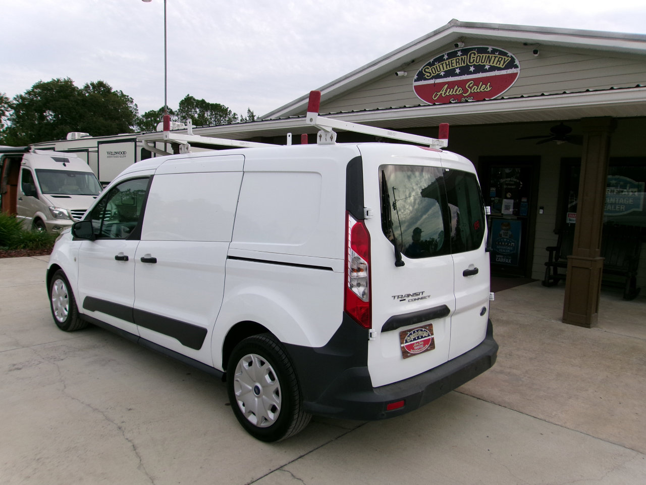 Used 2017 Ford Transit Connect XL image 7