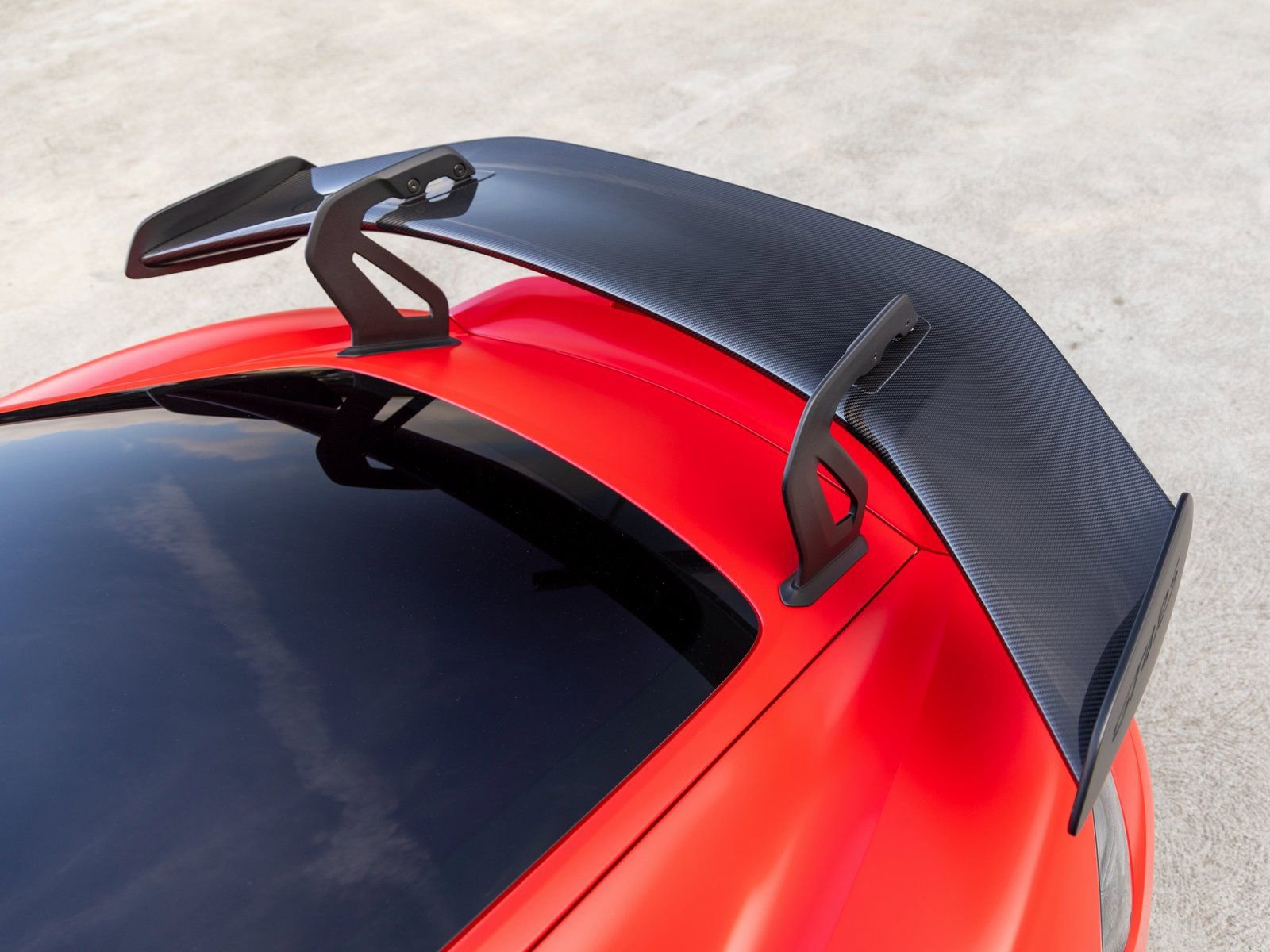 Certified 2023 Porsche 718 Cayman GT4 RS RWD image 27