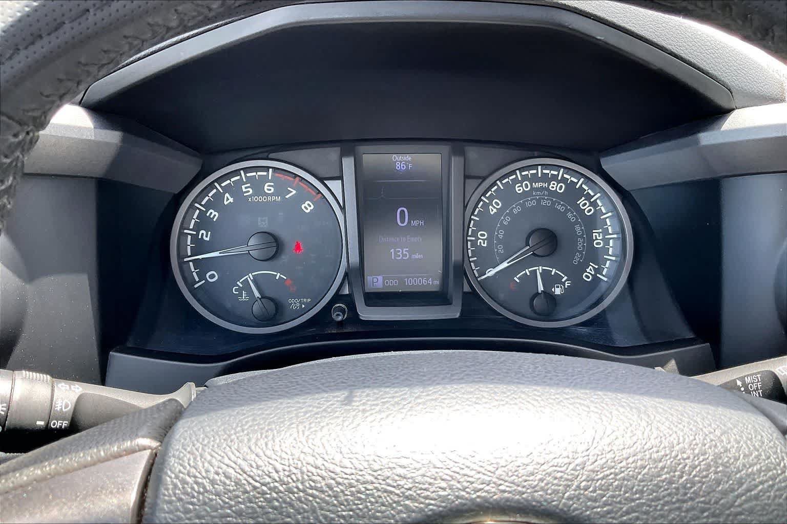 Used 2018 Toyota Tacoma 4x4 Double Cab image 17