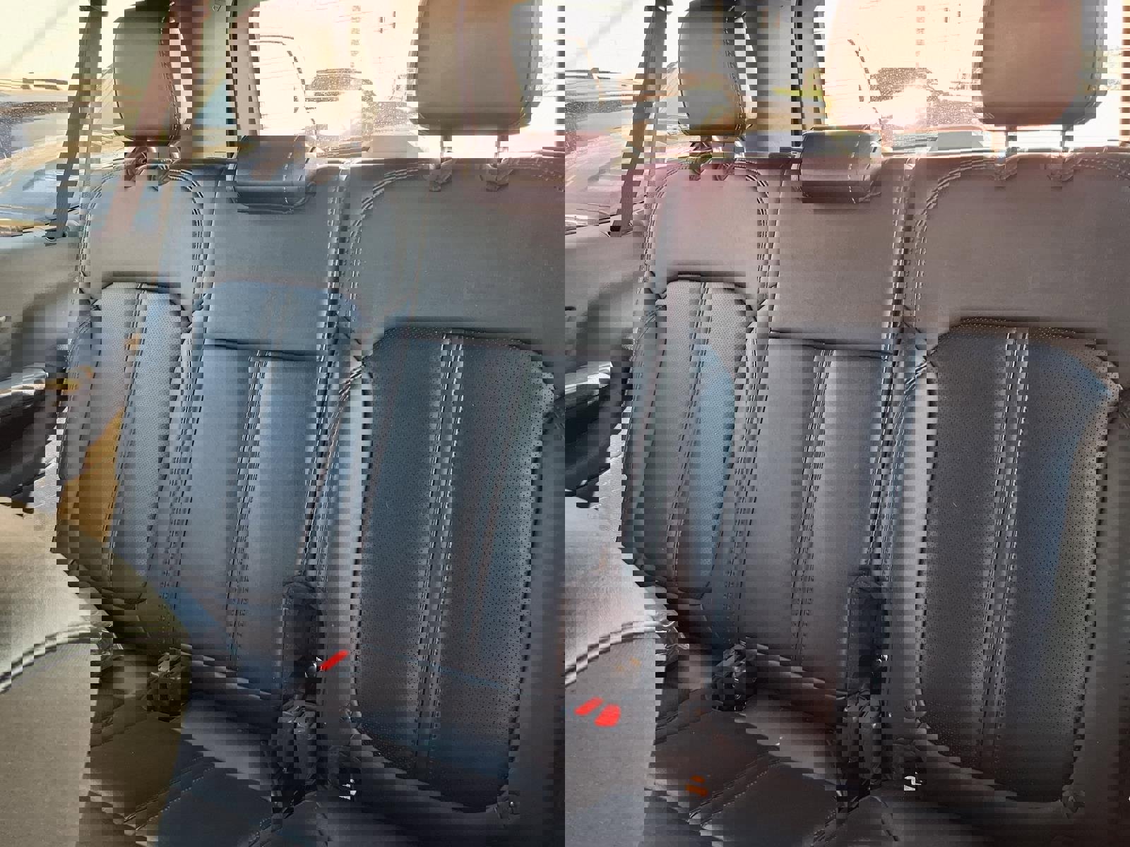 Certified 2024 Jeep Wagoneer L Series III w/ Flexible Seating Group image 8