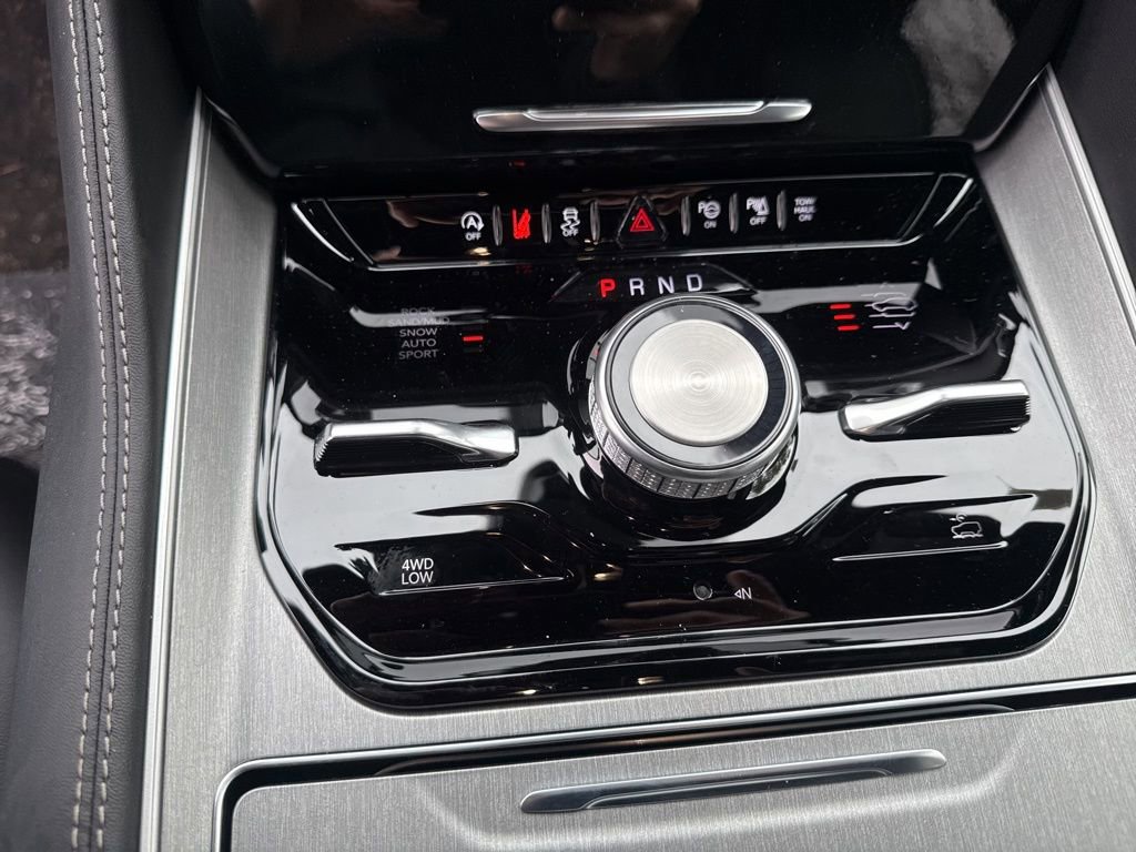 New 2026 Jeep Grand Wagoneer Limited image 15