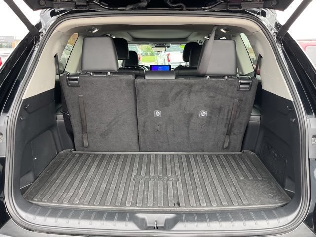 Used 2024 Toyota Grand Highlander AWD image 32