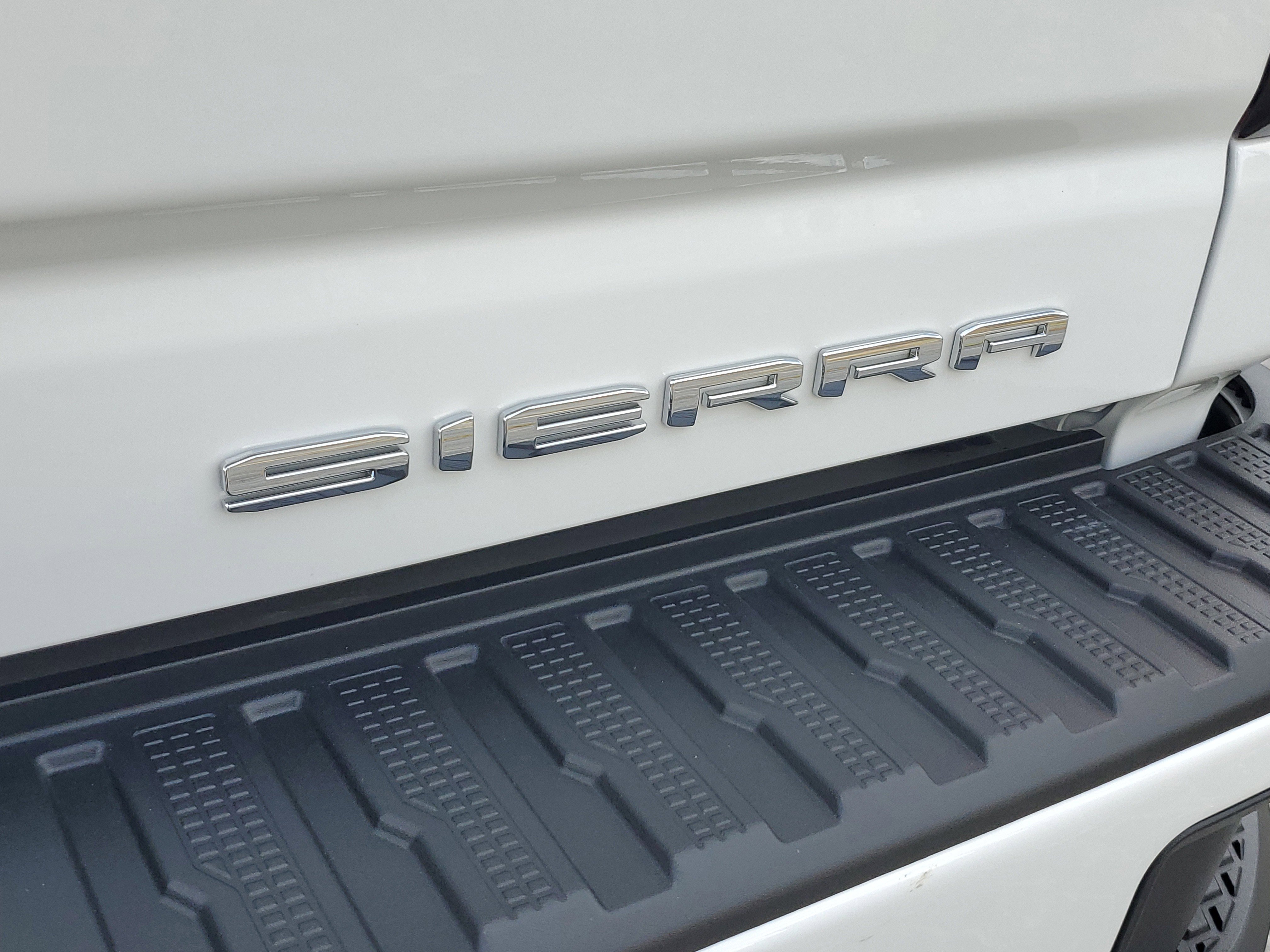 New 2025 GMC Sierra 2500 Denali image 6