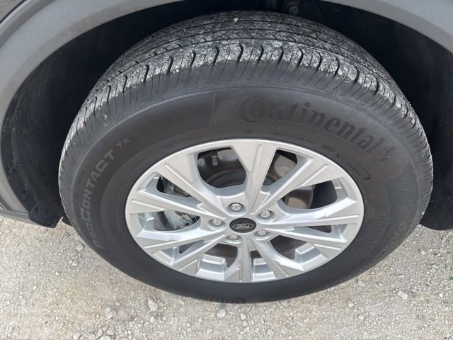 Used 2025 Ford Escape Active AWD/4WD image 26